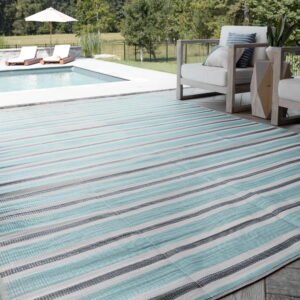 6x9 Waterproof, Reversible Plastic Straw Outdoor Rug for Patios, Sky, Stripes